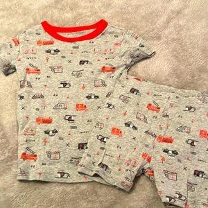 Gap 4T shorts emergency vehicles pajamas